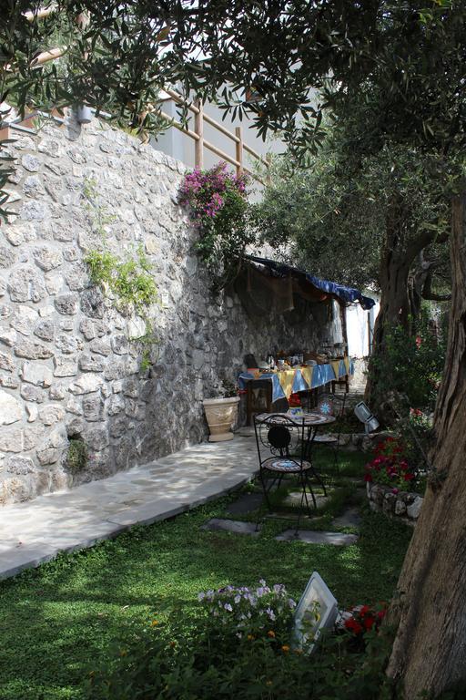 Acomodação com café da manhã  World Center Amalfi